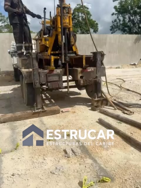 Maquinaria Estructuras del Caribe